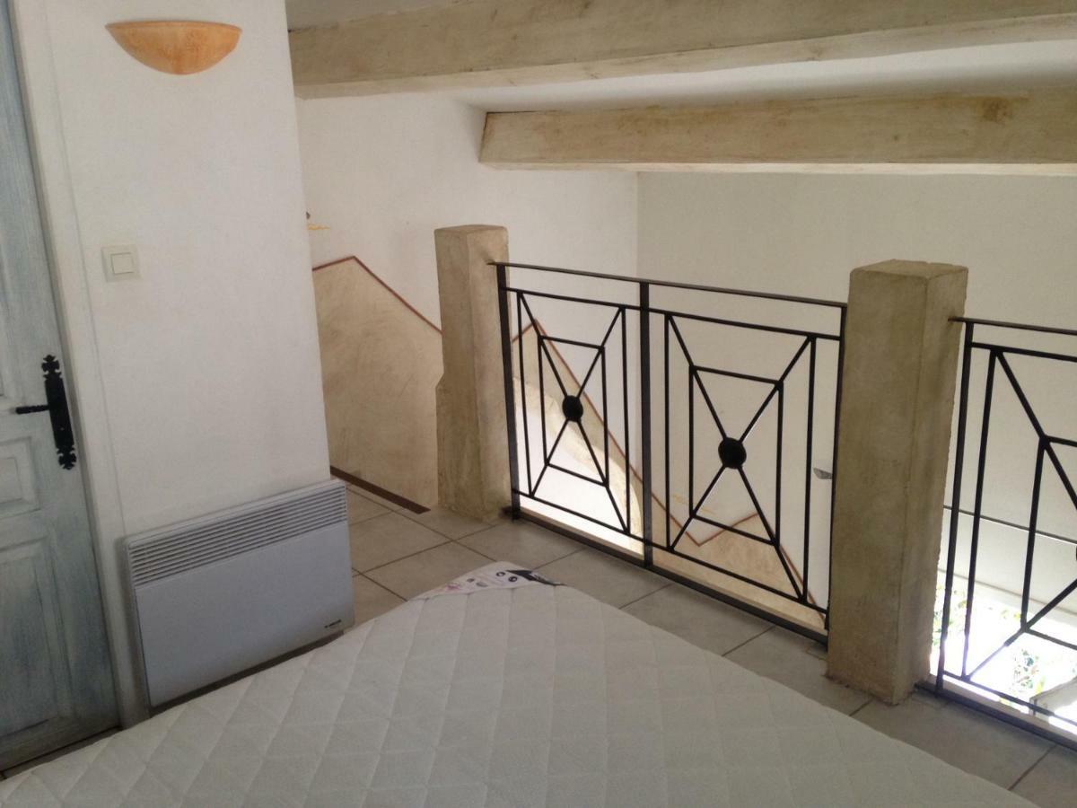 Duplex Hyeres Apartment Exterior foto