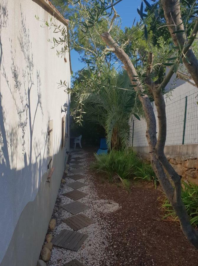 Duplex Hyeres Apartment Exterior foto